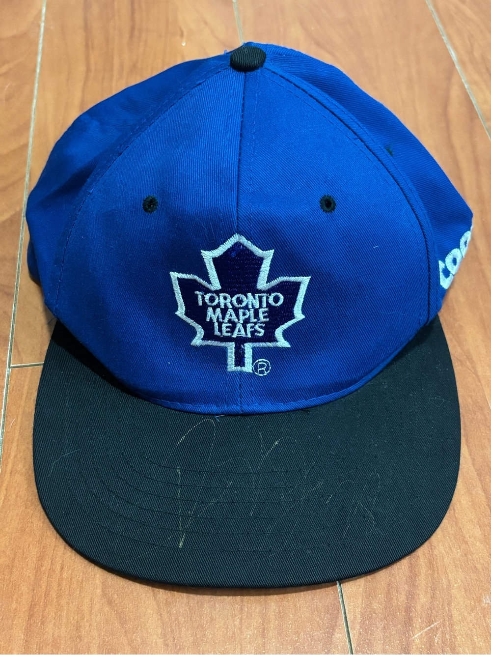 STARTER Toronto Maple Leafs Blue and Black Snapback Hat